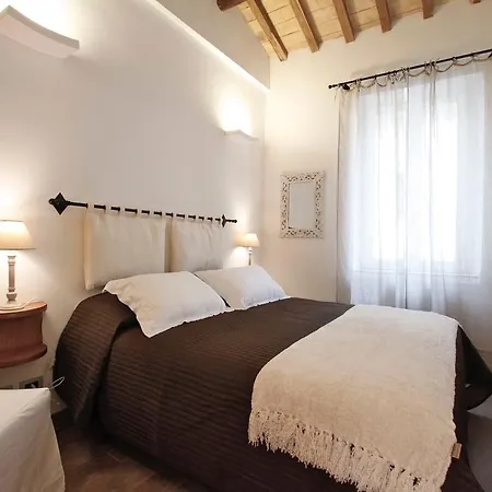 Fiori Platinum Roma